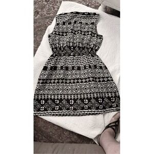 Speed Control New York dress size XL  boat style neck, zippered pockets soft ela